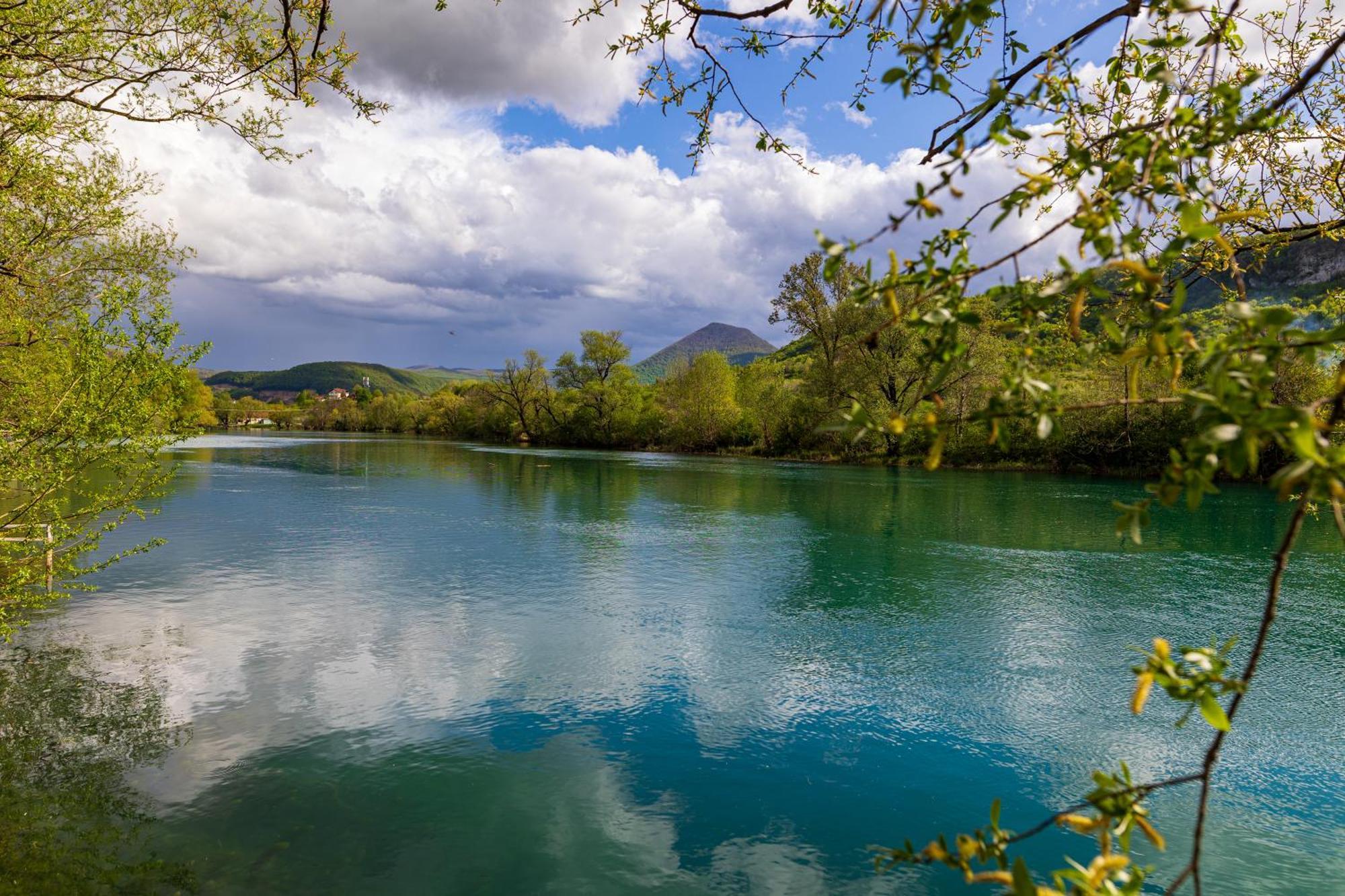 Simply-Una Bihać Esterno foto